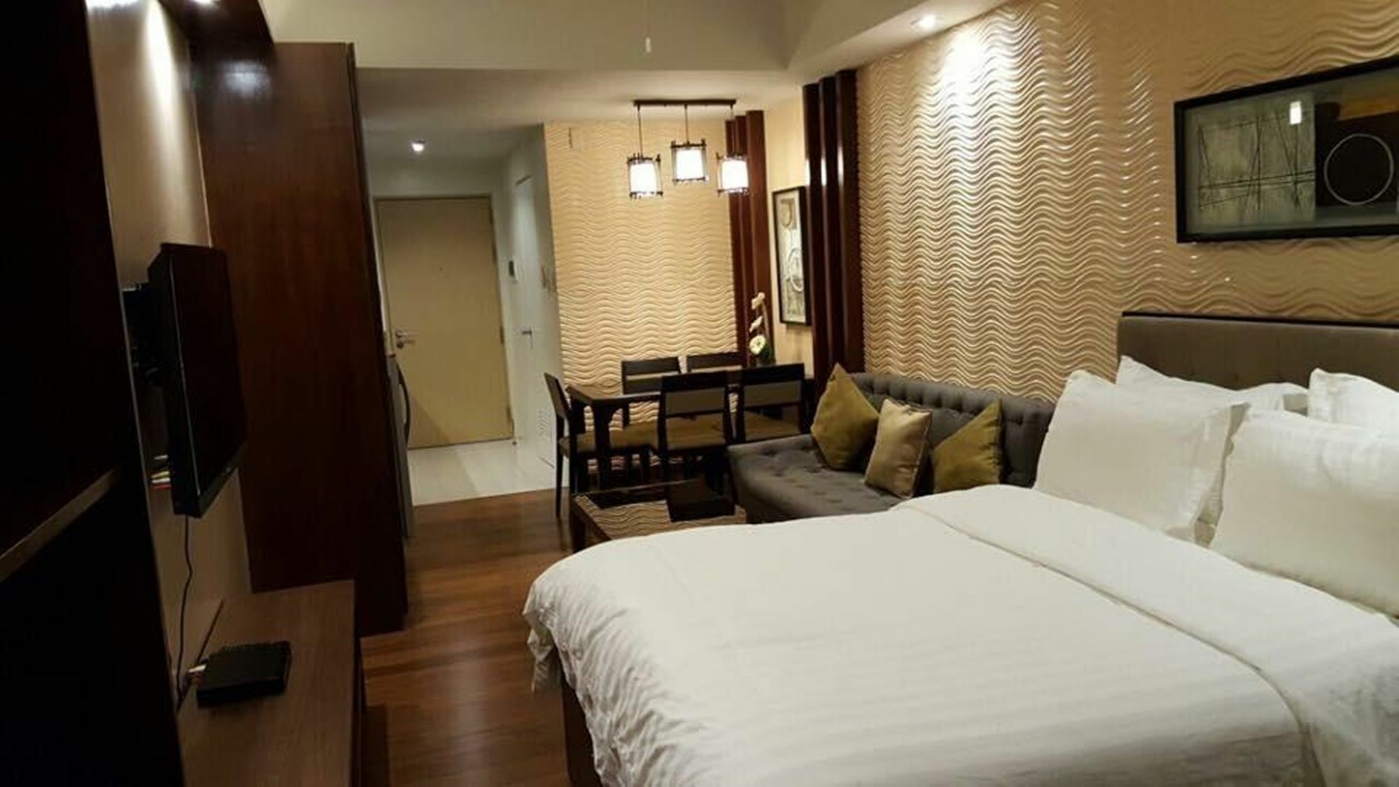 Relaxing Wind Daire Tagaytay City Dış mekan fotoğraf